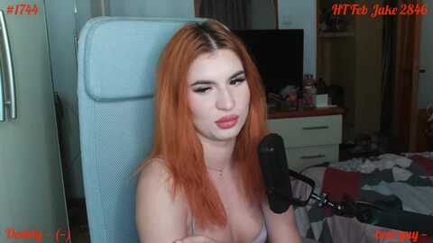 pumpkinspice @ myfreecams on 20240213