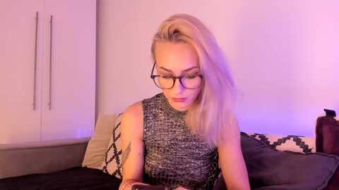simi__ @ myfreecams on 20240213