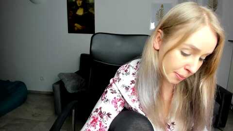 angeloczek @ myfreecams on 20240214