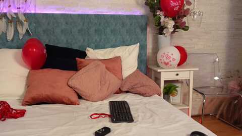 lucyaddison @ myfreecams on 20240214