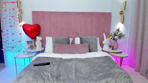 milavox @ myfreecams on 20240214