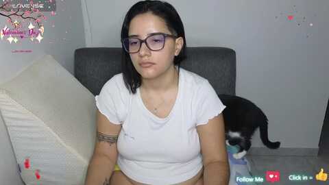 moon__woman @ myfreecams on 20240214