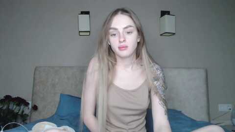 abby__x @ myfreecams on 20240215