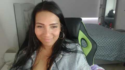 gaby_blue