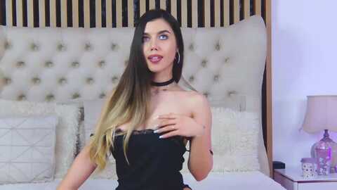 clairejenner @ myfreecams on 20240216