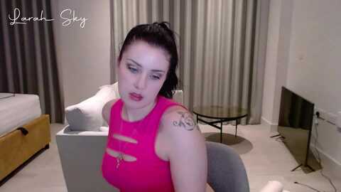 larah_sky