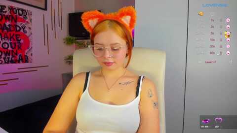 lizzypinky @ myfreecams on 20240216
