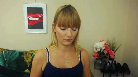 nataliekiss @ myfreecams on 20240216