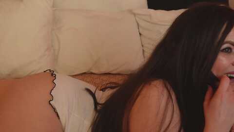 tanyajade1 @ myfreecams on 20240216