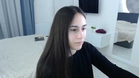 ulohu @ myfreecams on 20240216