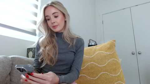 vegansoda @ myfreecams on 20240216