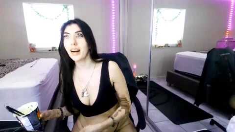elymarie @ myfreecams on 20240217