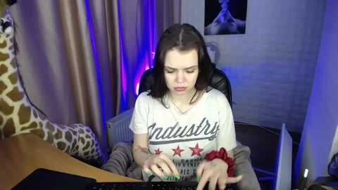 gianna_dior @ myfreecams on 20240217