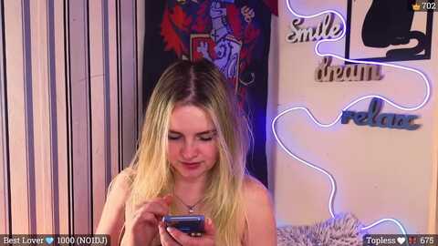 lil_nika @ myfreecams on 20240217