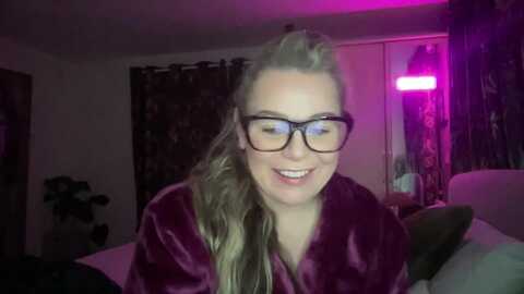 little_l @ myfreecams on 20240217