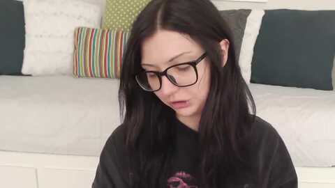 roomtoavoid @ myfreecams on 20240217