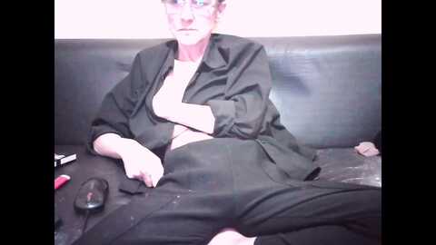 sexygeny @ myfreecams on 20240217