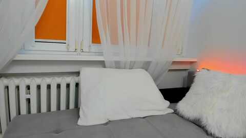 tenar @ myfreecams on 20240217