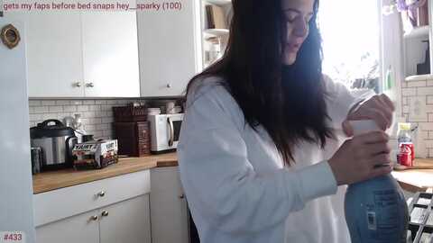 akewyear @ myfreecams on 20240218