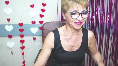 hollyincresh @ myfreecams on 20240218