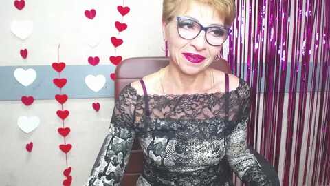 hollyincresh @ myfreecams on 20240218