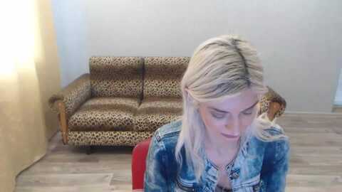 sexybeatriice @ myfreecams on 20240218