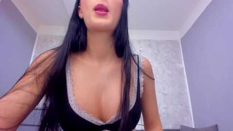 amisgold @ myfreecams on 20240219