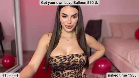 bustymiaaa @ myfreecams on 20240219