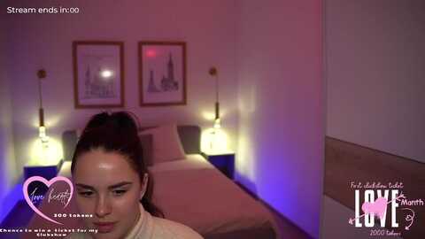 cinnabellee @ myfreecams on 20240219