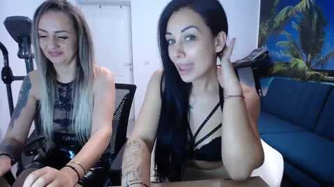 libraqueen @ myfreecams on 20240219