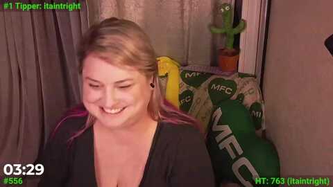 mari_jae @ myfreecams on 20240219
