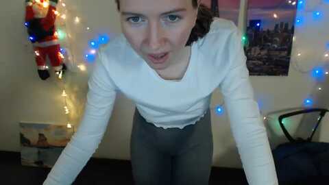 marlinka @ myfreecams on 20240219