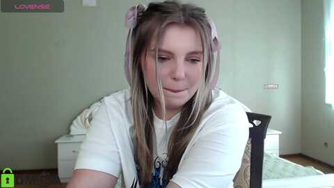 misssunsshine @ myfreecams on 20240219