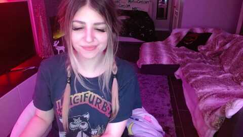 serafina @ myfreecams on 20240219