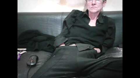 sexygeny @ myfreecams on 20240219