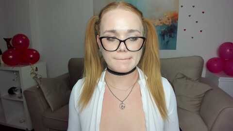 apricot @ myfreecams on 20240220