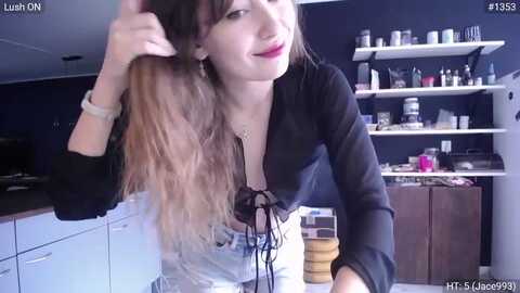 bootysaur @ myfreecams on 20240220