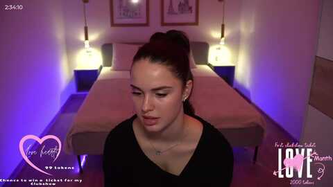 cinnabellee @ myfreecams on 20240220