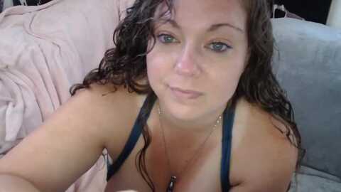 kylie_mcfly @ myfreecams on 20240220
