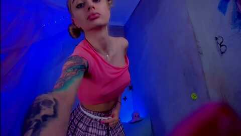 licklizz @ myfreecams on 20240220