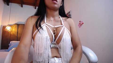 lore_dool @ myfreecams on 20240220