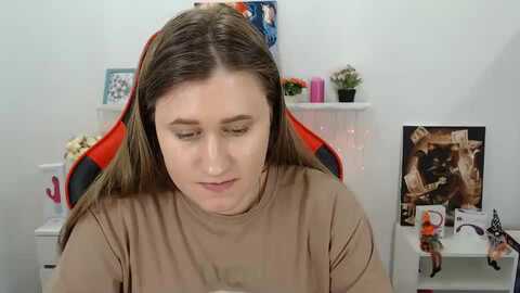 mariamolligan @ myfreecams on 20240220