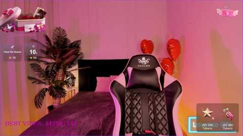 mirraami @ myfreecams on 20240220