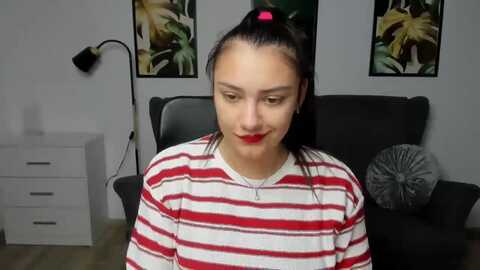 passionfruit @ myfreecams on 20240220