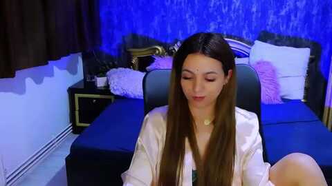 renesmesweet @ myfreecams on 20240220