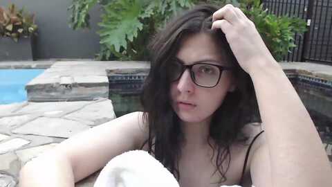 roomtoavoid @ myfreecams on 20240220