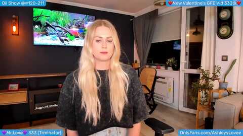 ashleylove @ myfreecams on 20240221