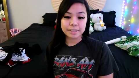 dolllface @ myfreecams on 20240221
