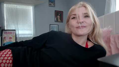 duckchan0 @ myfreecams on 20240221