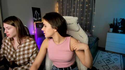 ellies_smile @ myfreecams on 20240221